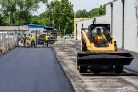 Best Decorative Concrete Driveways  in Bigfoot, TX